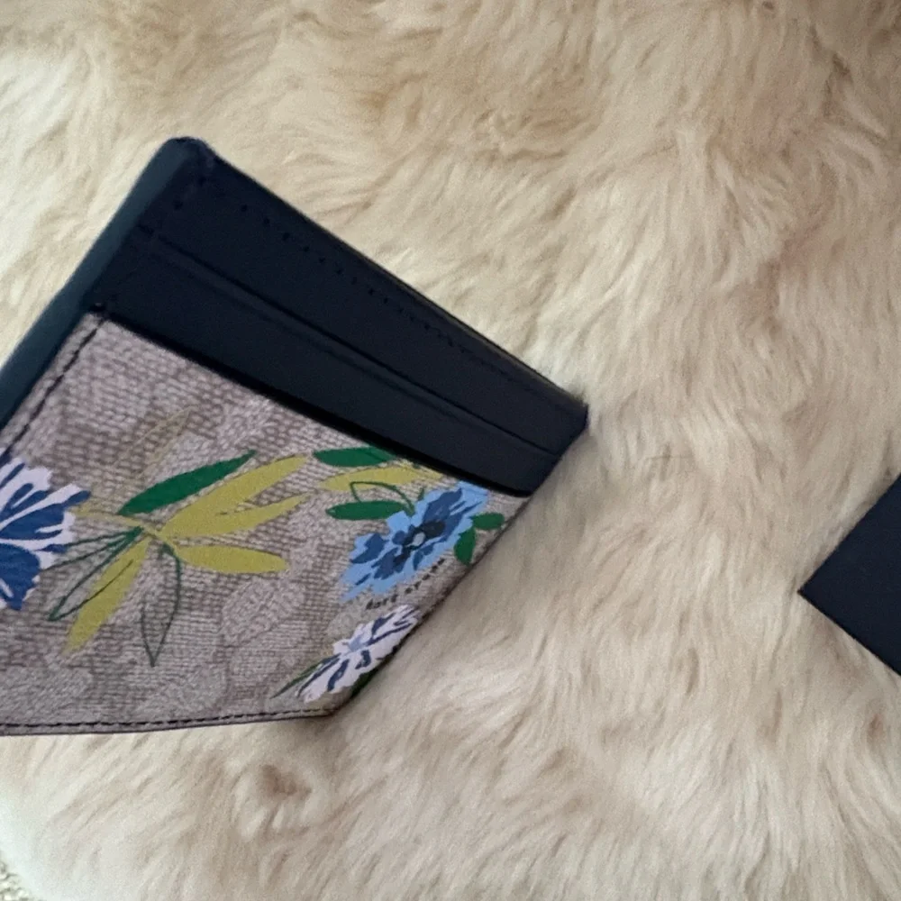 Kate Spade Cardholder NWT